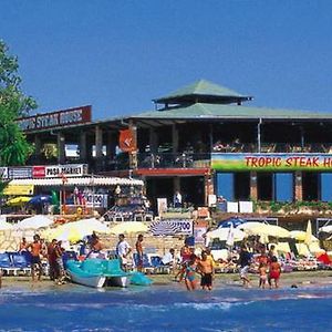 Tropic Beach Club Side Hotel